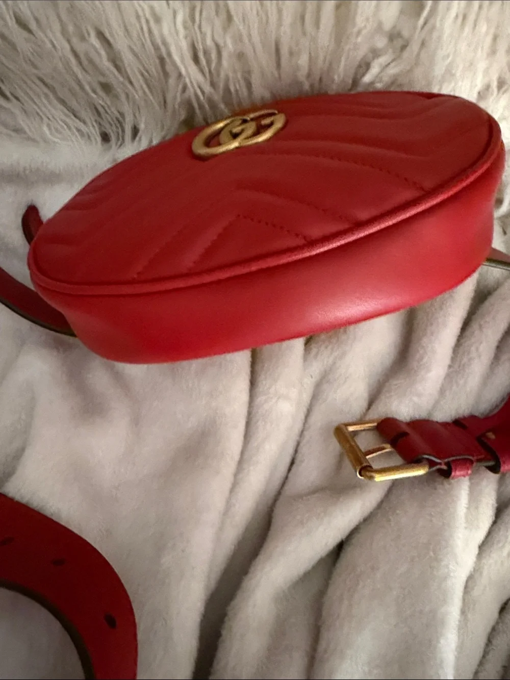 Gucci Red Quilted Leather Oval Crossbody Bag with Gold GG